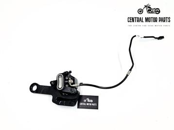 Rear Caliper + Bracket Softail 2018-up beschikbaar voor biedingen