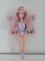 Glitter Swirl Fairy Barbie uit film Fairytopia Mermaidia, Ophalen of Verzenden, Gebruikt, Pop
