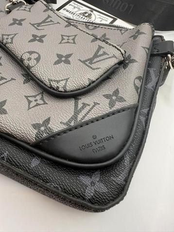 Heren tas trio messenger bag NIEUW beschikbaar voor biedingen