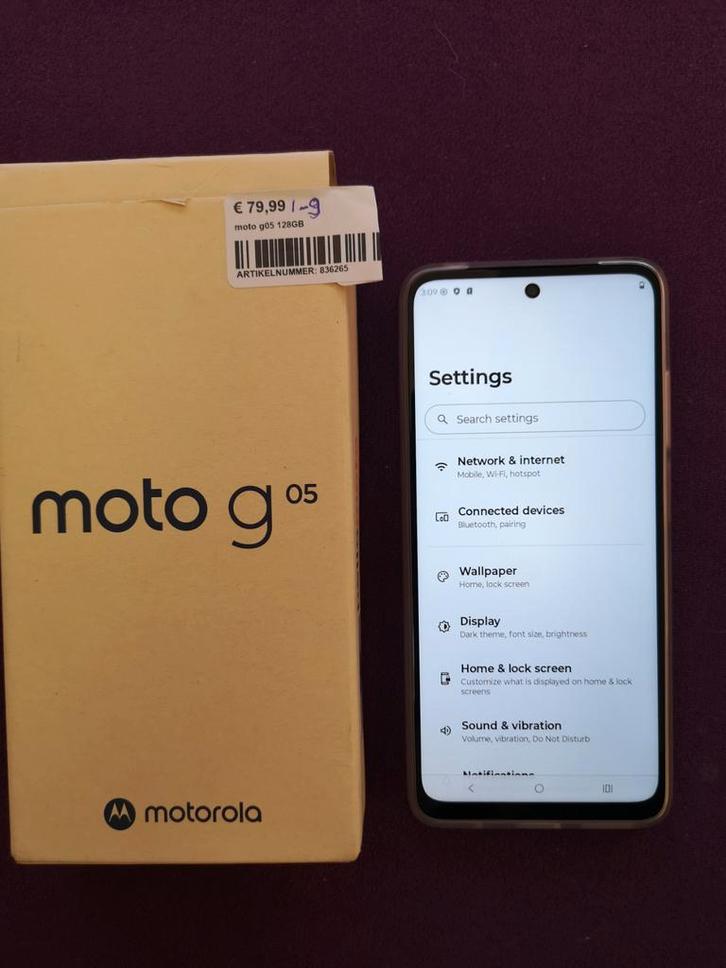 Motorola Moto G Go - Plum Red, Telecommunicatie, Mobiele telefoons | Motorola, Gebruikt, Zonder abonnement, Zonder simlock, Klassiek of Candybar