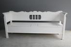Klepbanken met armleuning 206 cm model 3 spijl sier, Ophalen of Verzenden, Zo goed als nieuw