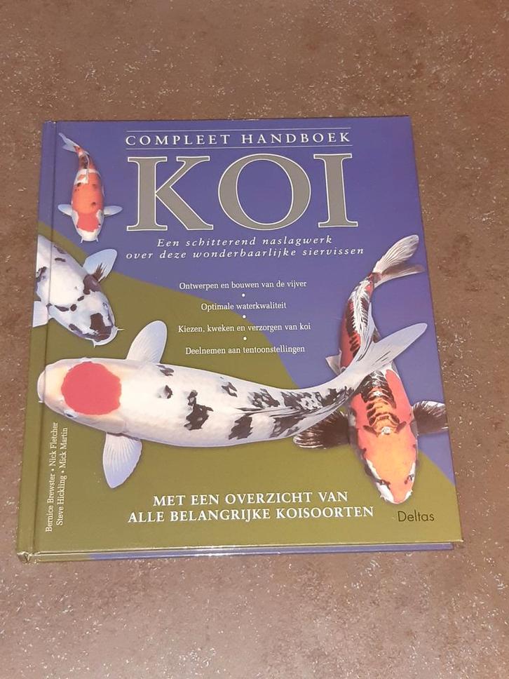 Compleet handboek koi nieuwstaat, Boeken, Dieren en Huisdieren, Zo goed als nieuw, Katten, Ophalen of Verzenden