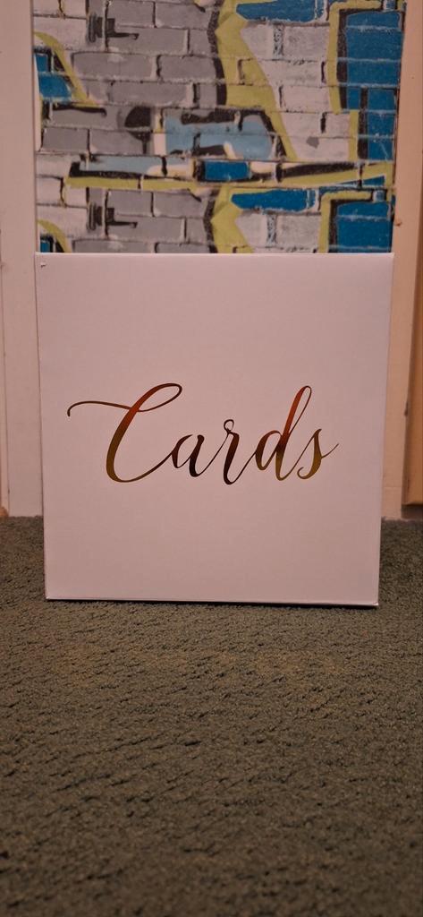 Kaartenbox / cards voor trouwerij verloving verjaardag, Hobby en Vrije tijd, Feestartikelen, Zo goed als nieuw, Versiering, Geboorte of Huwelijk
