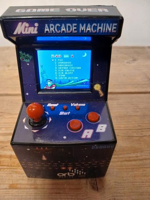 Orb gaming retro mini arcade machine thumbs up 240 spellen, Verzamelen, Automaten | Overige, Zo goed als nieuw, Ophalen of Verzenden