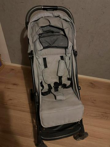 Buggy / kinderwagen Topmark drie standen verstelbare zitting beschikbaar voor biedingen