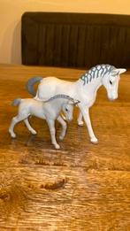 Schleich merrie met veulen, Ophalen of Verzenden, Zo goed als nieuw