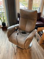 Zo goed als nieuwe sta-op-stoel model Nancy van Meubelzorg., Huis en Inrichting, Fauteuils, Ophalen, Zo goed als nieuw, 75 tot 100 cm