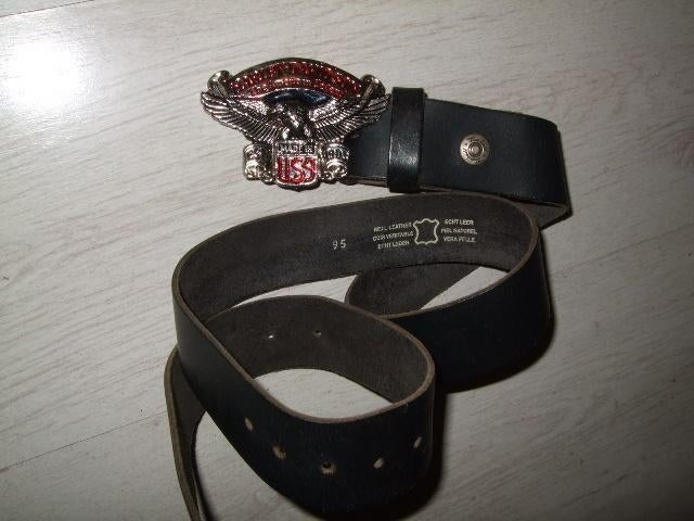 nieuwe lederen riem met Harley Davidson buckle 95 cm € 49, Ophalen of Verzenden, Nieuw zonder kaartje, Overige typen