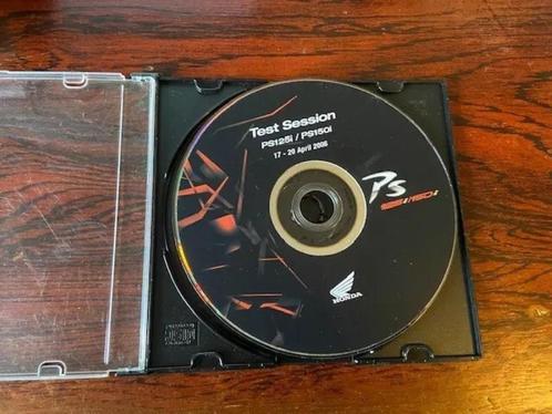 Honda 2006 motorfiets persmap nieuw model CD-ROM pers PS125i, Verzamelen, Automerken, Motoren en Formule 1, Gebruikt, Motoren