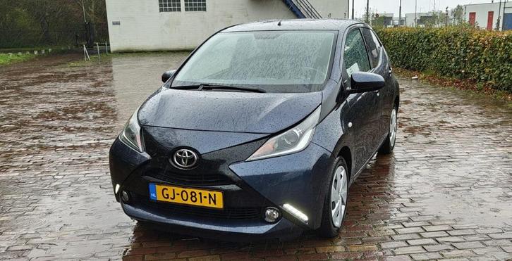 Toyota Aygo X-Play 1.0 VVT-i | 5-deurs | Koppeling nieuw, Auto's, Toyota, Particulier, Aygo, ABS, Achteruitrijcamera, Airbags