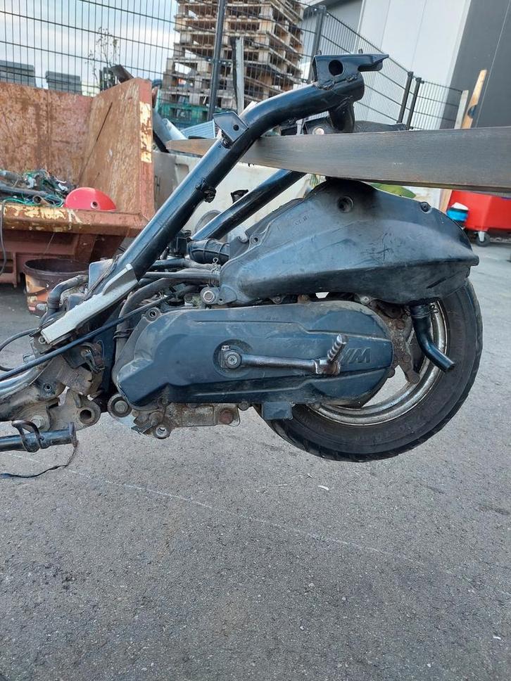 Mio blok, Fietsen en Brommers, Scooters | Piaggio, Zo goed als nieuw, Overige modellen, Ophalen of Verzenden