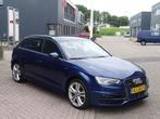 Audi A3 Sportback 1.4 e-tron PHEV Ambition Pro Line plus AUT, Auto's, Audi, Gebruikt, 4 cilinders, Blauw, Leder en Stof
