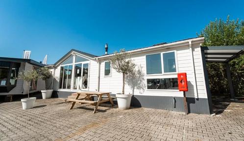 LUXE DUBBEL CHALET MET 3 RUIME SLAAPKAMERS TE KOOP, Caravans en Kamperen, Stacaravans, tot en met 6, Ophalen