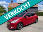 Peugeot 208 1.2 VTi Allure PANORAMADAK NAVI PDC LM VELGEN, Voorwielaandrijving, Euro 5, Stof, Gebruikt