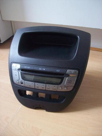 Originele autoradio afkomstig uit een Citroën C1  beschikbaar voor biedingen