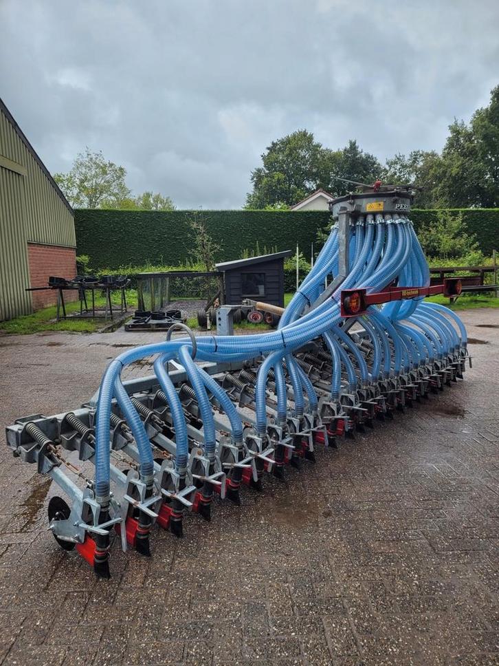 Peecon graslandbemester 5 meter nagezien, Zakelijke goederen, Agrarisch | Werktuigen, Ophalen of Verzenden