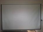 Projectiescherm - 250 cm breed, Ophalen, Handmatig, Zo goed als nieuw