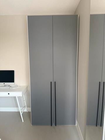 BeterBed kast Grijs