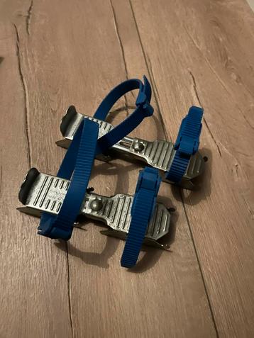 Kinder IJzertjes - Schaatsen beschikbaar voor biedingen