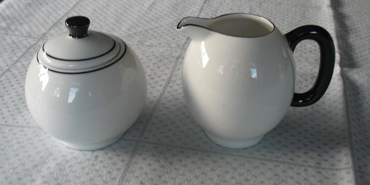 Roomstelletje, Huis en Inrichting, Keuken | Servies, Zo goed als nieuw, Overige typen, Overige stijlen, Porselein, Ophalen of Verzenden