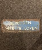 Groot perronbord ‘Verboden over te lopen’ (1956), Ophalen of Verzenden, Gebruikt, Trein