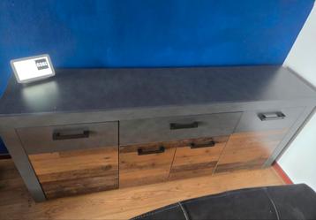 Dressoir - Perfecte Staat! beschikbaar voor biedingen