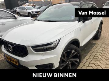 Volvo XC40 2.0 T5 AWD R-Design Intro Edition | Achteruitrijc beschikbaar voor biedingen