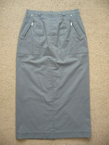 Ravens rok met 2 tops mt 36-38 nog splinternieuw, Kleding | Dames, Rokken, Nieuw, Maat 38/40 (M), Grijs, Onder de knie, Ophalen of Verzenden
