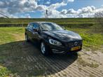 Volvo V60 D6 Plug-in Hybrid 2013 (Nieuwe AC pomp!), Auto's, Volvo, Origineel Nederlands, Te koop, 5 stoelen, 750 kg