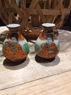 Twee Vintage Japanse vaasjes, Antiek en Kunst, Ophalen of Verzenden