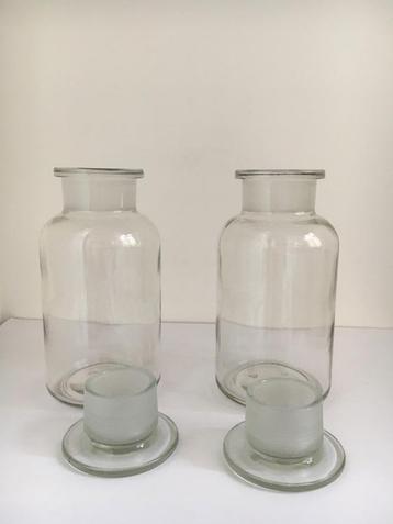  Glazen apothekersflessen met dop set van twee stuks beschikbaar voor biedingen