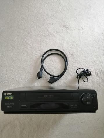 Videorecorder, VHS  recorder, SHARP VC-M19 beschikbaar voor biedingen