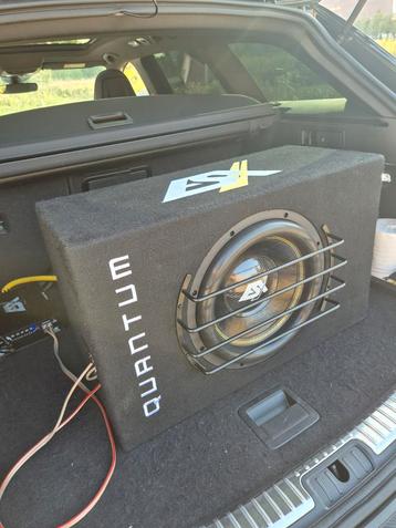 Subwoofer ESX Quantum QXB12 1000/2000 Watts RMS/Max beschikbaar voor biedingen