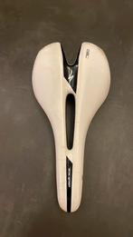 Toupe gel  racefiets zadel, Fietsen en Brommers, Fietsen | Racefietsen, Overige materialen, Gebruikt, Meer dan 20 versnellingen