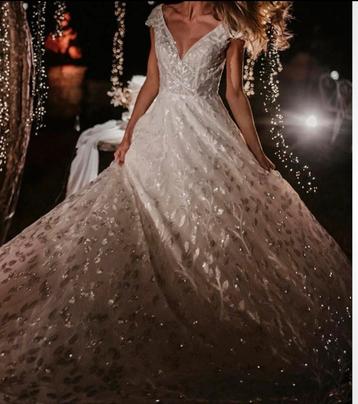 Nieuwe Allure Bridal trouwjurk maat 38 40 prinses glitter beschikbaar voor biedingen