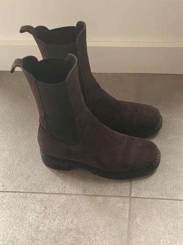 Tango boots bruin suede mt. 40 beschikbaar voor biedingen