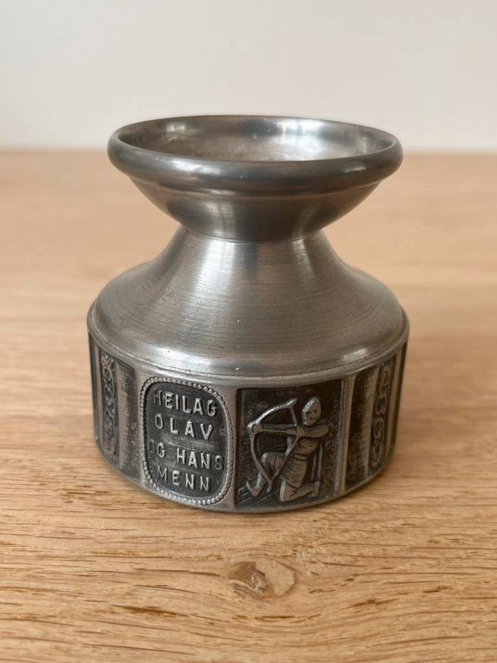 Antieke Tinnen Eierdop Heilag Olav Boogschutter Design Decor, Antiek en Kunst, Antiek | Tin, Ophalen of Verzenden