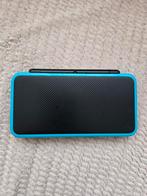 New Nintendo 2DS XL with accessories, Spelcomputers en Games, Spelcomputers | Nintendo 2DS en 3DS, Met games, Gebruikt, Overige kleuren