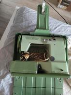 Vintage Naaimachine - Groen, Antiek en Kunst, Antiek | Naaimachines, Ophalen