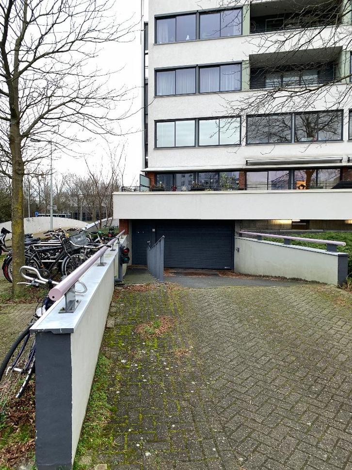 Te koop: Parkeerplaats in Sout. – D. Ellingtonstraat, A-dam, Diversen, Overige Diversen, Gebruikt, Ophalen