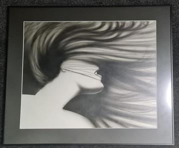 Poster met lijst - Vrouw met wapperend haar beschikbaar voor biedingen