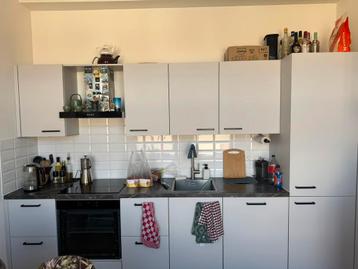 Complete keuken te koop beschikbaar voor biedingen