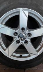 Volkswagen Winterbanden + velgen R16 205/60 Michelin Alpine, Ophalen, Zo goed als nieuw