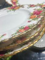 Diverse items top servies tekoop royal albert, Ophalen of Verzenden, Zo goed als nieuw, Overige stijlen, Kop(pen) en/of Schotel(s)