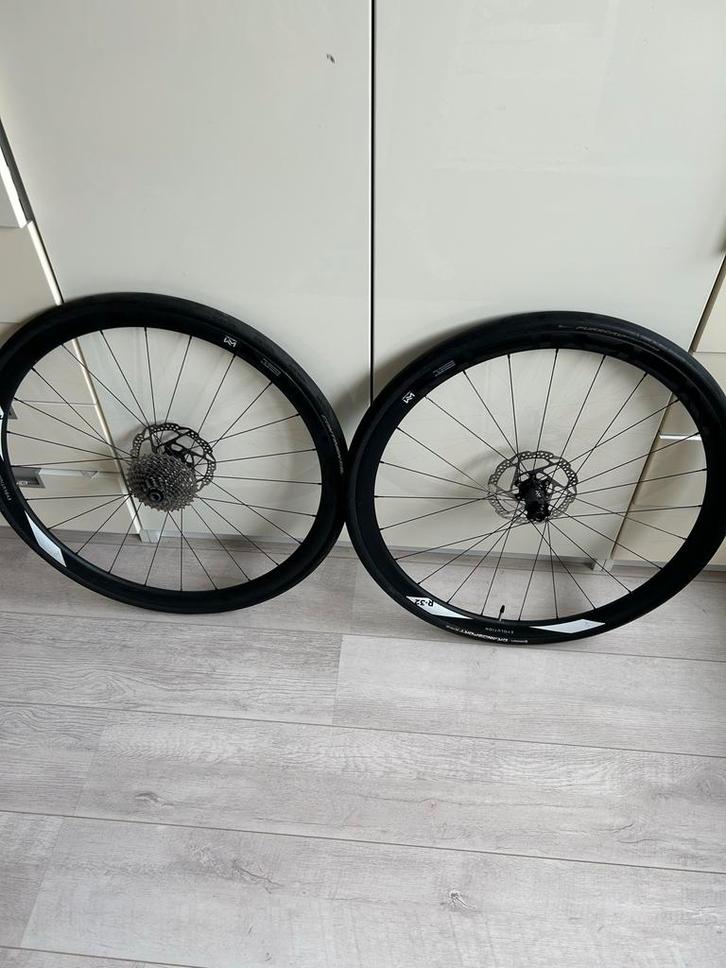 Newmen Wielset met Ultegra Cassette en GP 5000 Banden, Fietsen en Brommers, Fietsonderdelen, Gebruikt, Racefiets, Wiel, Ophalen