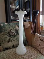 Vintage Hoge Witte Corolla Vaas Bloem ** Mimosa **, Ophalen of Verzenden