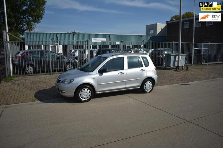 Mazda 2 1.4 Exclusive, Auto's, Mazda, Te koop, ABS, Airbags, Centrale vergrendeling, Dakrails, Elektrische ramen, Metallic lak