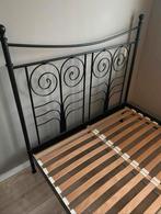 Twijfelaar bed, Huis en Inrichting, Slaapkamer | Bedden, Ophalen, Zwart, Zo goed als nieuw, Twijfelaar