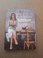 Kookboek Pascale Naessens - Nog eenvoudiger, Ophalen of Verzenden, Zo goed als nieuw