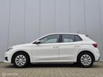 SKODA FABIA 1.0 TSI AMBITION/FULL LED/CARPLAY/PDC/FRONT ASSI, Voorwielaandrijving, Euro 6, 95 pk, Wit